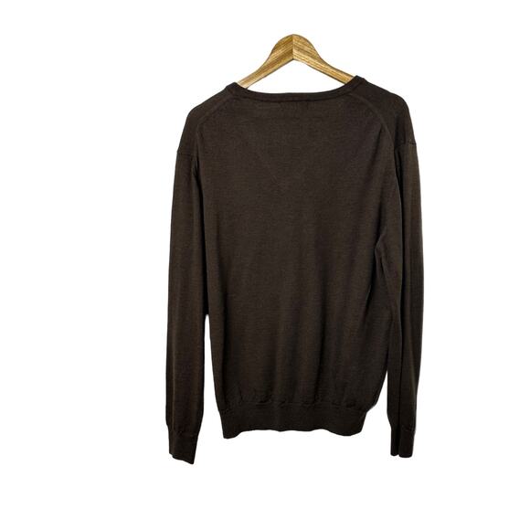 Grant Thomas 100% Extra Fine Italian Merino Wool Brown V Neck Sweater Medium - Picture 2 of 5